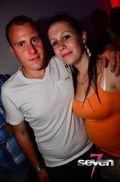 Cliquer pour voir l'image en taille réelle