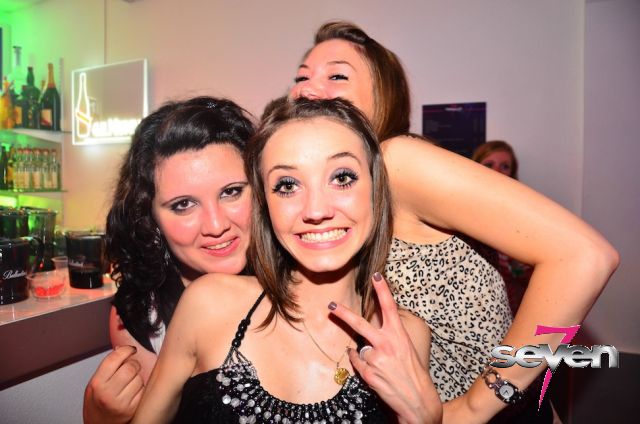 Cliquer pour voir l'image en taille réelle