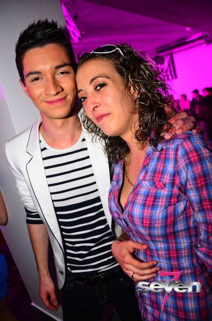 Cliquer pour voir l'image en taille réelle