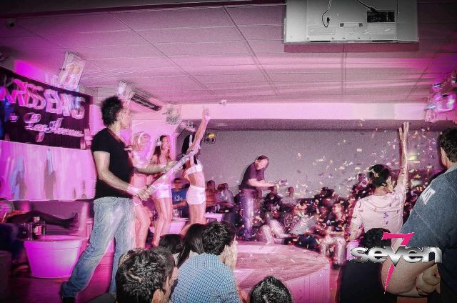 Cliquer pour voir l'image en taille réelle