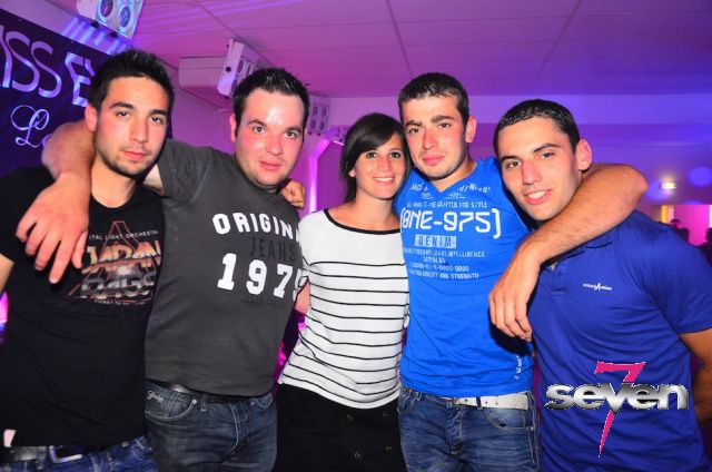 Cliquer pour voir l'image en taille réelle