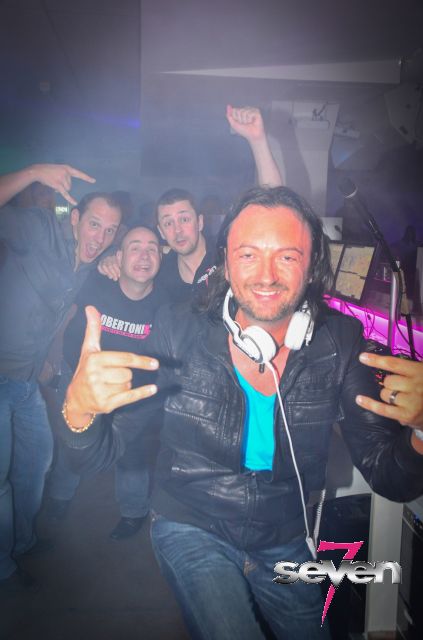 Cliquer pour voir l'image en taille réelle