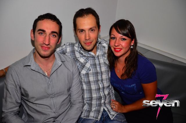 Cliquer pour voir l'image en taille réelle