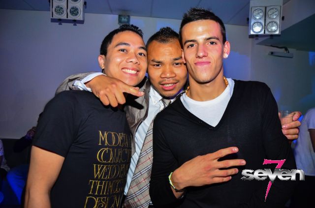 Cliquer pour voir l'image en taille réelle