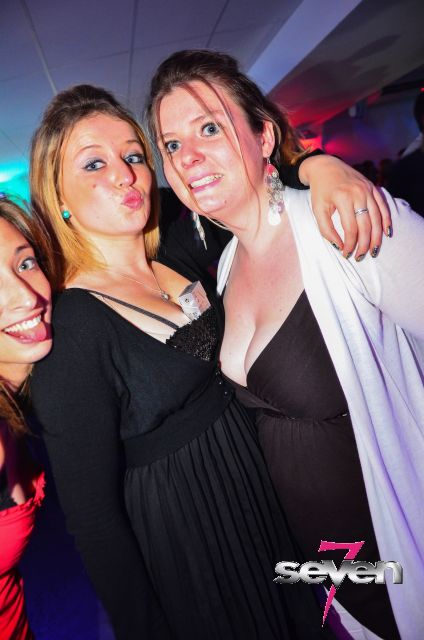 Cliquer pour voir l'image en taille réelle