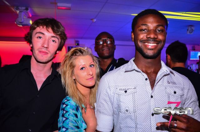 Cliquer pour voir l'image en taille réelle