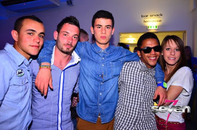 Cliquer pour voir l'image en taille réelle