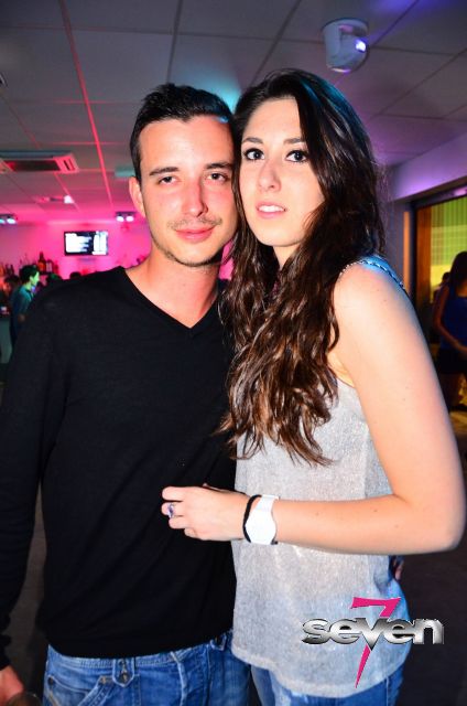 Cliquer pour voir l'image en taille réelle