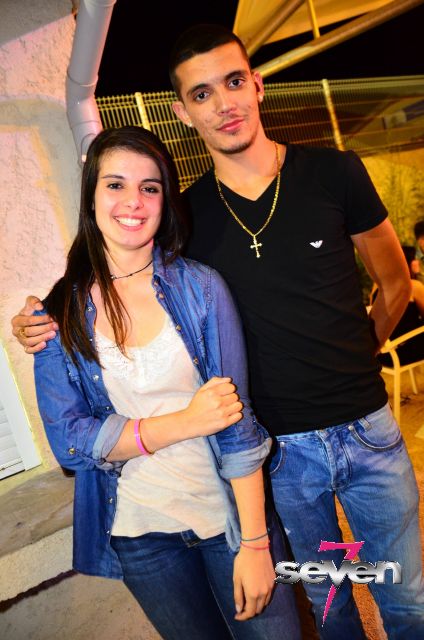 Cliquer pour voir l'image en taille réelle