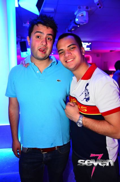 Cliquer pour voir l'image en taille réelle