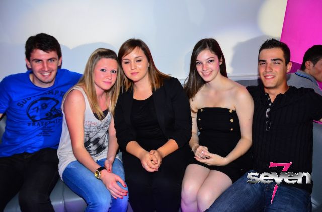 Cliquer pour voir l'image en taille réelle