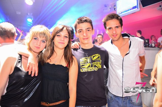 Cliquer pour voir l'image en taille réelle