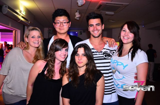 Cliquer pour voir l'image en taille réelle