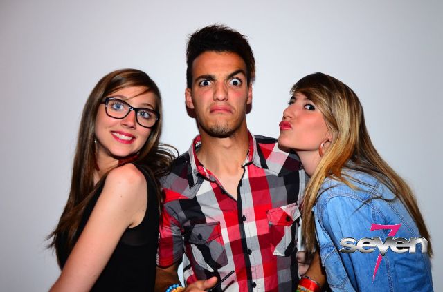 Cliquer pour voir l'image en taille réelle