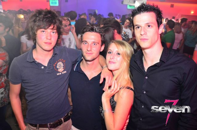 Cliquer pour voir l'image en taille réelle