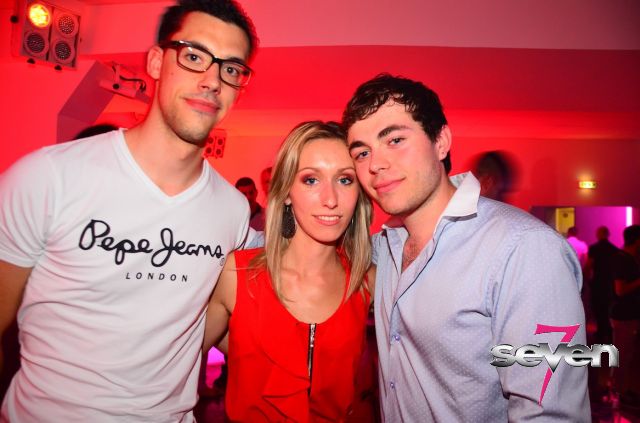 Cliquer pour voir l'image en taille réelle