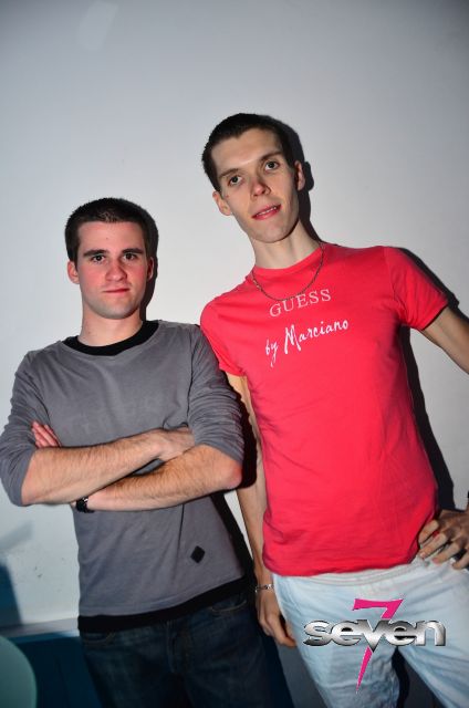 Cliquer pour voir l'image en taille réelle