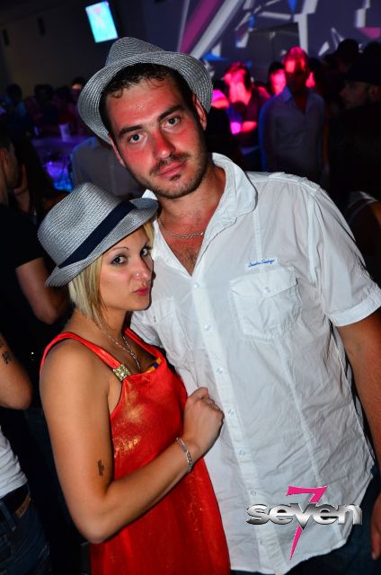 Cliquer pour voir l'image en taille réelle