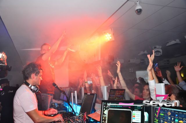 Cliquer pour voir l'image en taille réelle