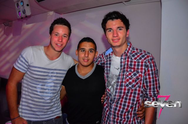 Cliquer pour voir l'image en taille réelle