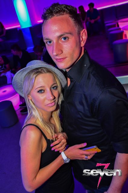 Cliquer pour voir l'image en taille réelle