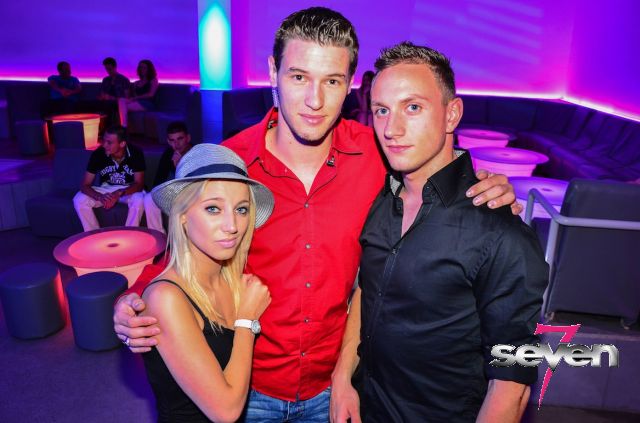 Cliquer pour voir l'image en taille réelle