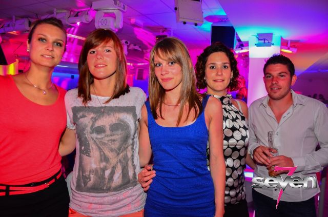 Cliquer pour voir l'image en taille réelle