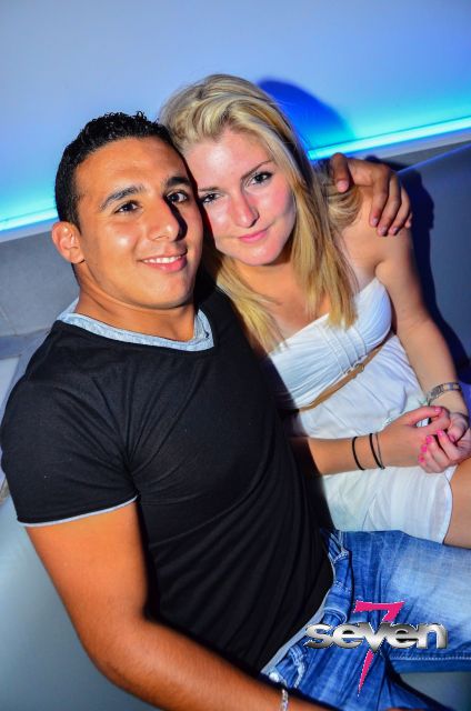 Cliquer pour voir l'image en taille réelle