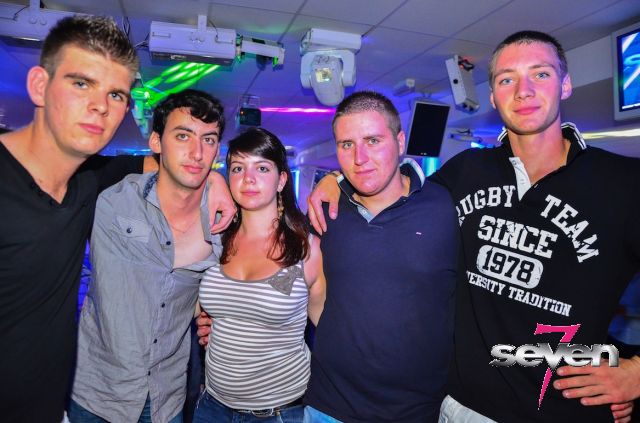 Cliquer pour voir l'image en taille réelle