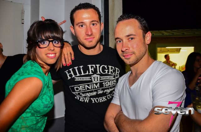 Cliquer pour voir l'image en taille réelle