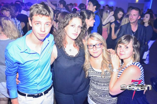 Cliquer pour voir l'image en taille réelle