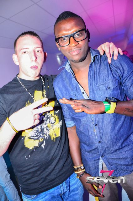 Cliquer pour voir l'image en taille réelle