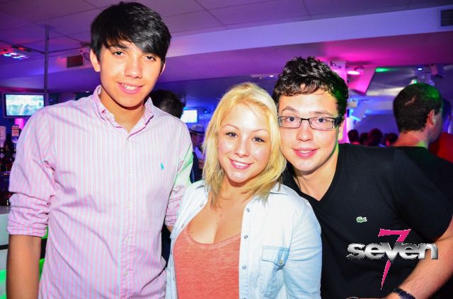 Cliquer pour voir l'image en taille réelle