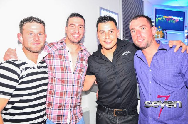 Cliquer pour voir l'image en taille réelle