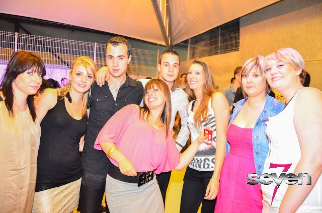 Cliquer pour voir l'image en taille réelle