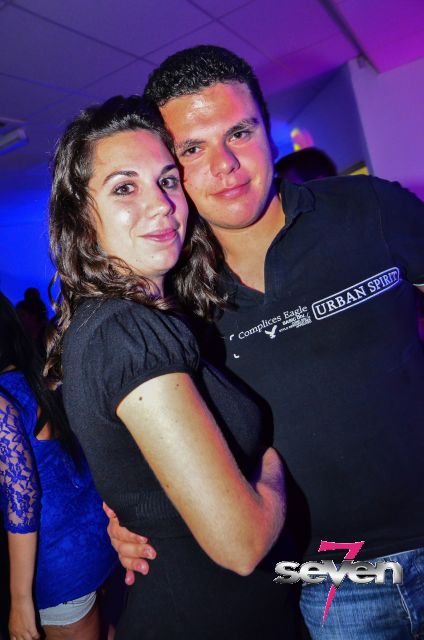 Cliquer pour voir l'image en taille réelle