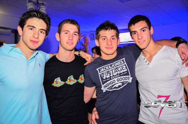 Cliquer pour voir l'image en taille réelle