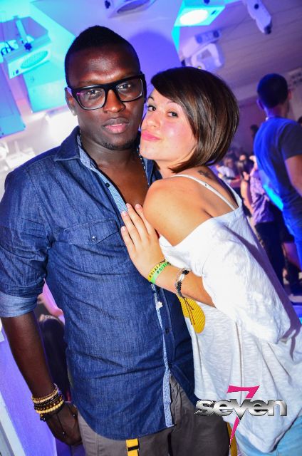 Cliquer pour voir l'image en taille réelle