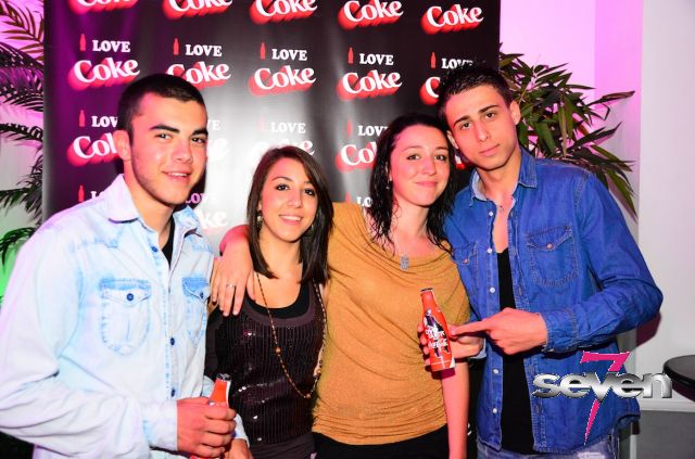 Cliquer pour voir l'image en taille réelle