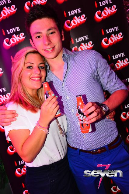 Cliquer pour voir l'image en taille réelle