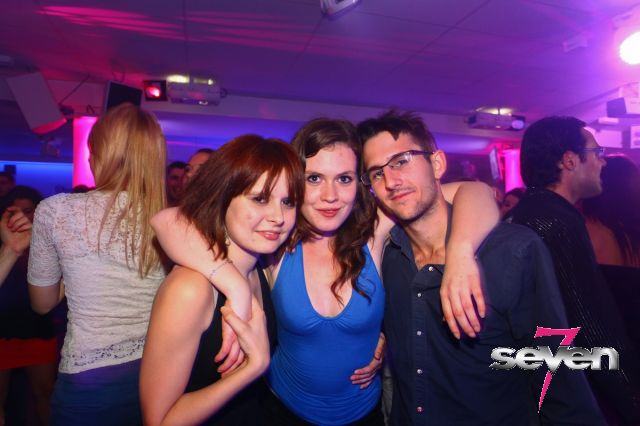 Cliquer pour voir l'image en taille réelle