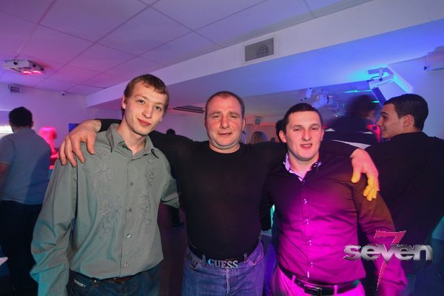 Cliquer pour voir l'image en taille réelle