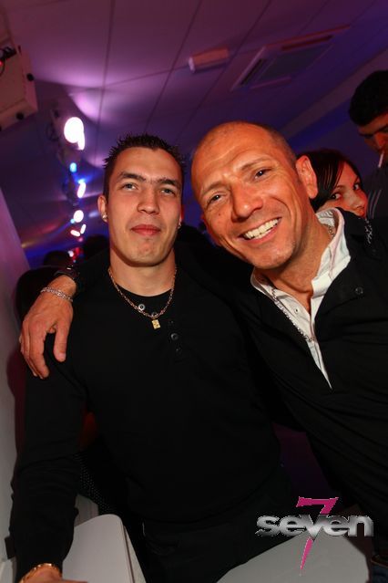 Cliquer pour voir l'image en taille réelle