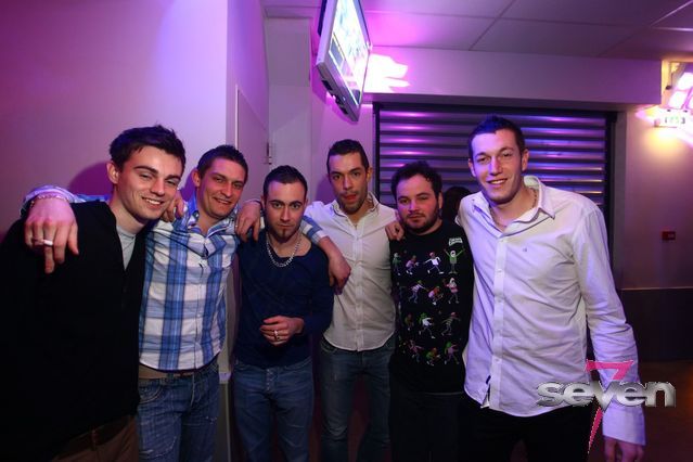 Cliquer pour voir l'image en taille réelle