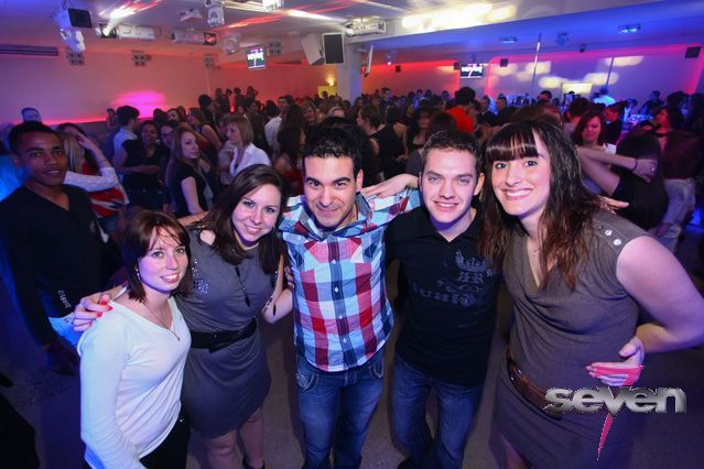 Cliquer pour voir l'image en taille réelle