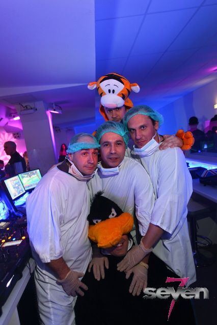 Cliquer pour voir l'image en taille réelle