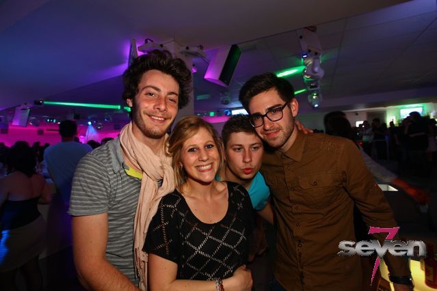 Cliquer pour voir l'image en taille réelle