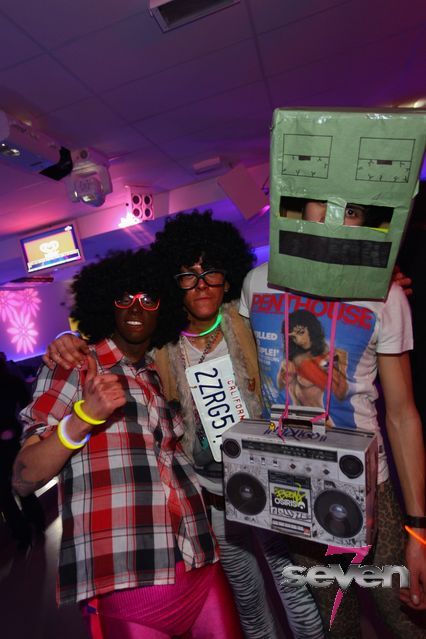 Cliquer pour voir l'image en taille réelle