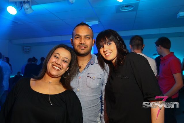 Cliquer pour voir l'image en taille réelle