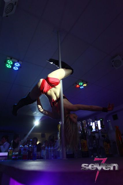 Cliquer pour voir l'image en taille réelle